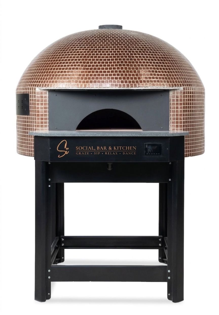 Neapolitan electric pizza oven with hand-tiled refractory brick dome
